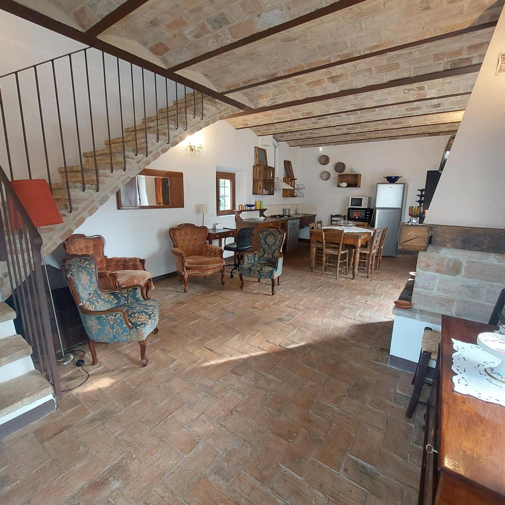 Borgo Pizzicare Bed & Breakfast Vado Bagian luar foto